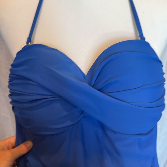 Kenneth Cole Reaction Size 6 Ruffled One Piece Swimsuit Blue Halter Strap - Picture 4 of 8